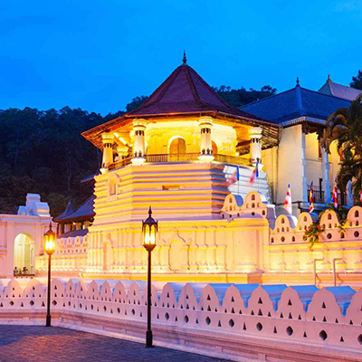 Temple of the Sacred Tooth Relic (Sri Dalada Maligawa)