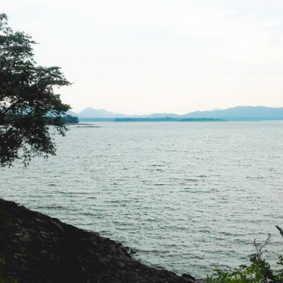Minneriya Reservoir (Minneriya Wewa)
